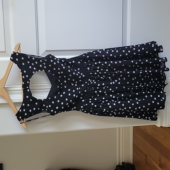Polkadot Dress - Picture 2 of 4